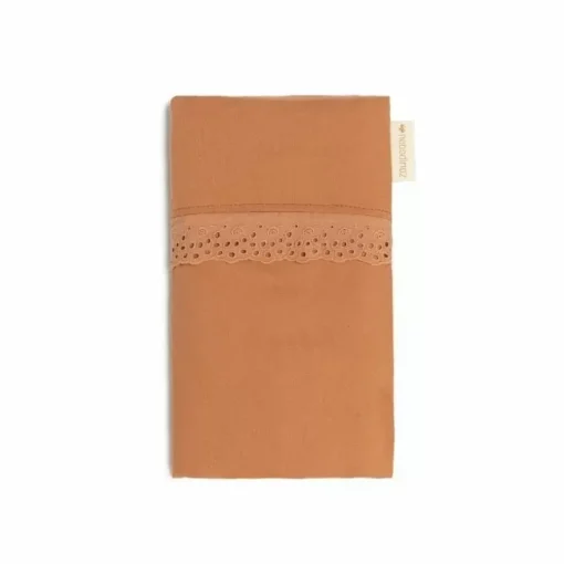 Beddengoed Junior Vera Eyelet Sienna Brown Nobodinoz