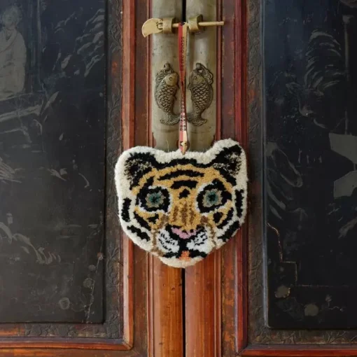 Doing Goods Wandhanger Dierenkop Cloudy Tiger