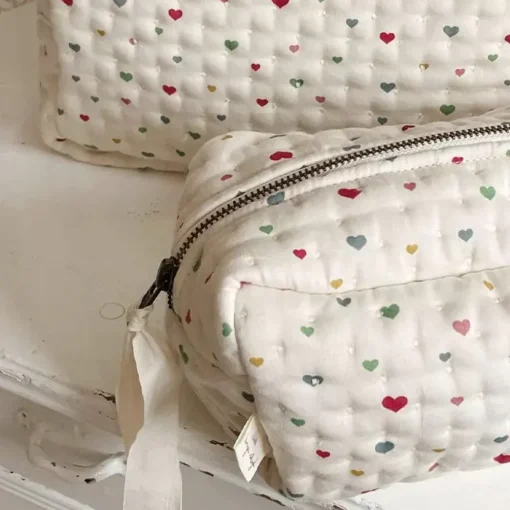 Konges Slojd Toilettas Klein Multi Hearts